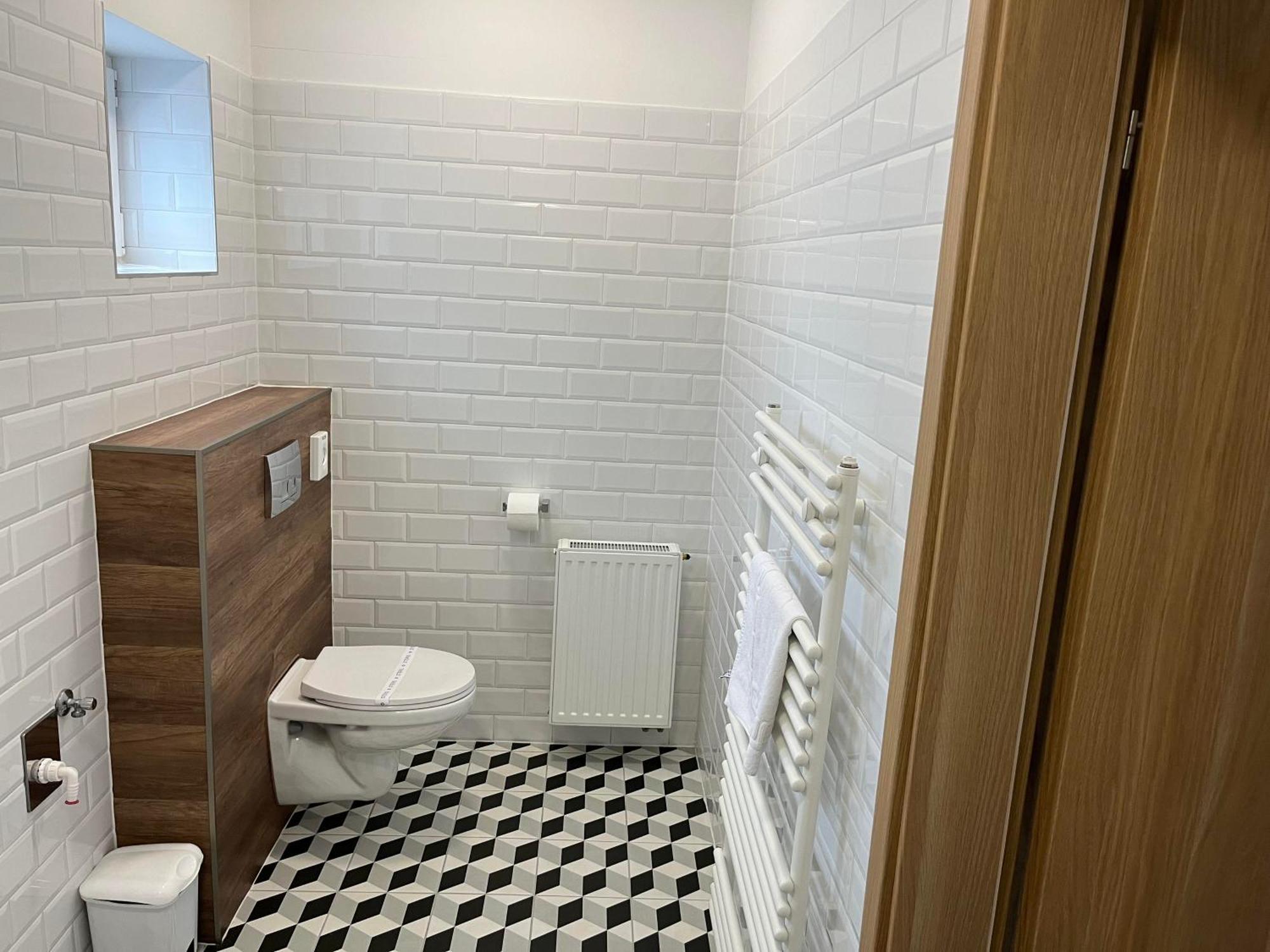 Berill Crystal Apartman Шарвар Екстер'єр фото